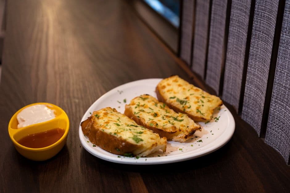 Garlic Nan